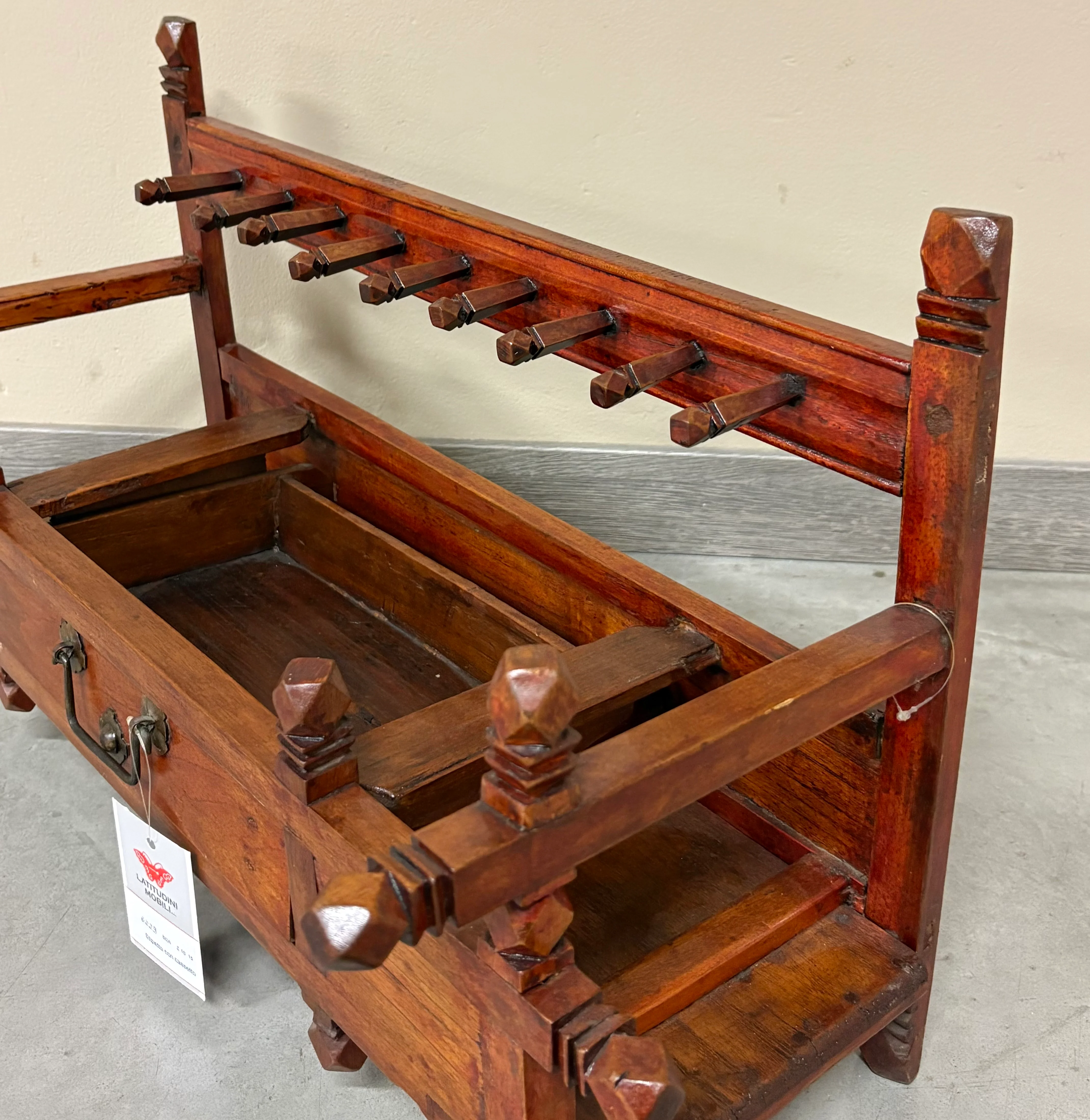 ALZATINA ORNAMENTALE IN LEGNO - Image 4