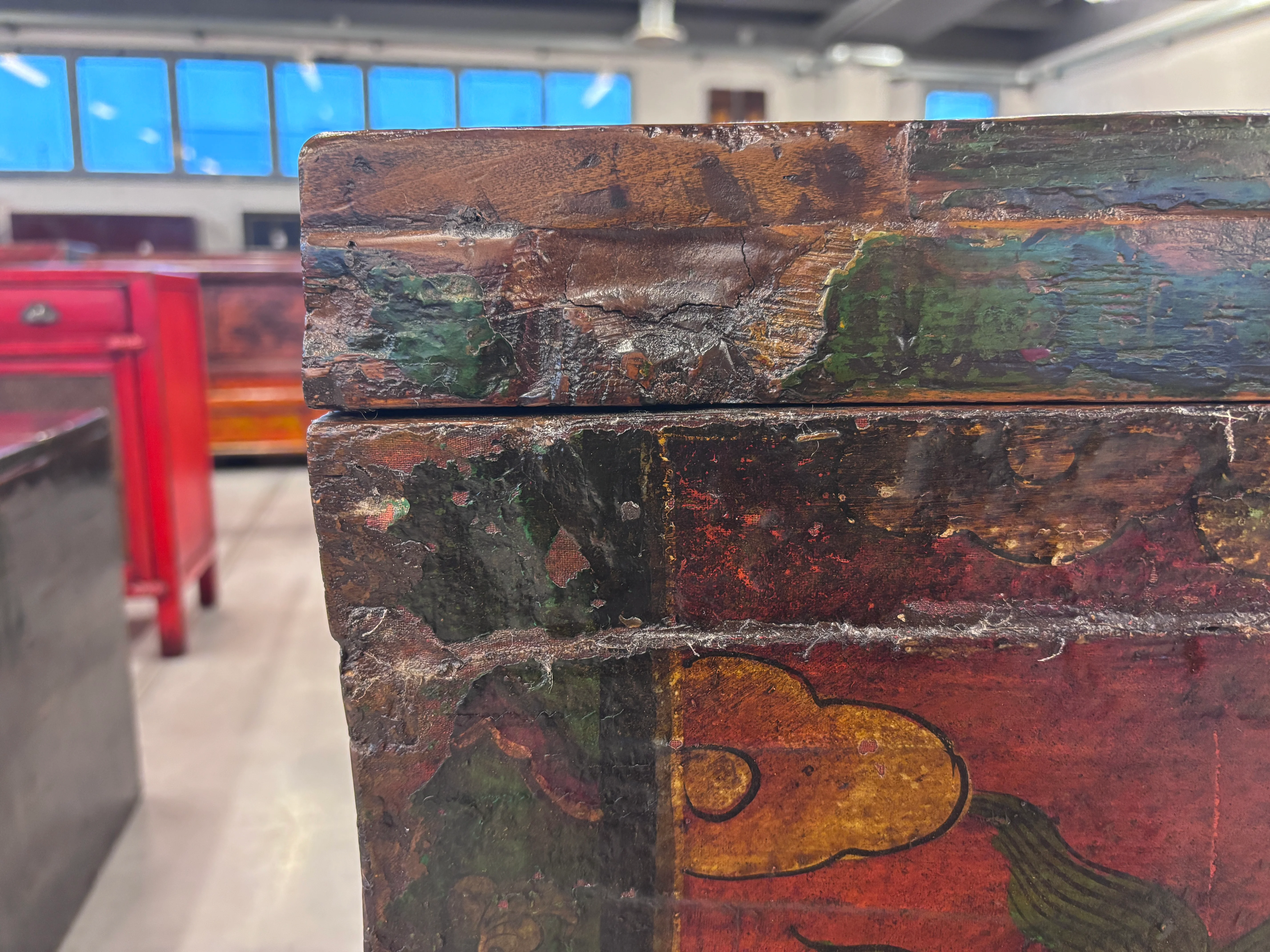 GRANDE BAULE DECORATO TIBETANO - Image 11