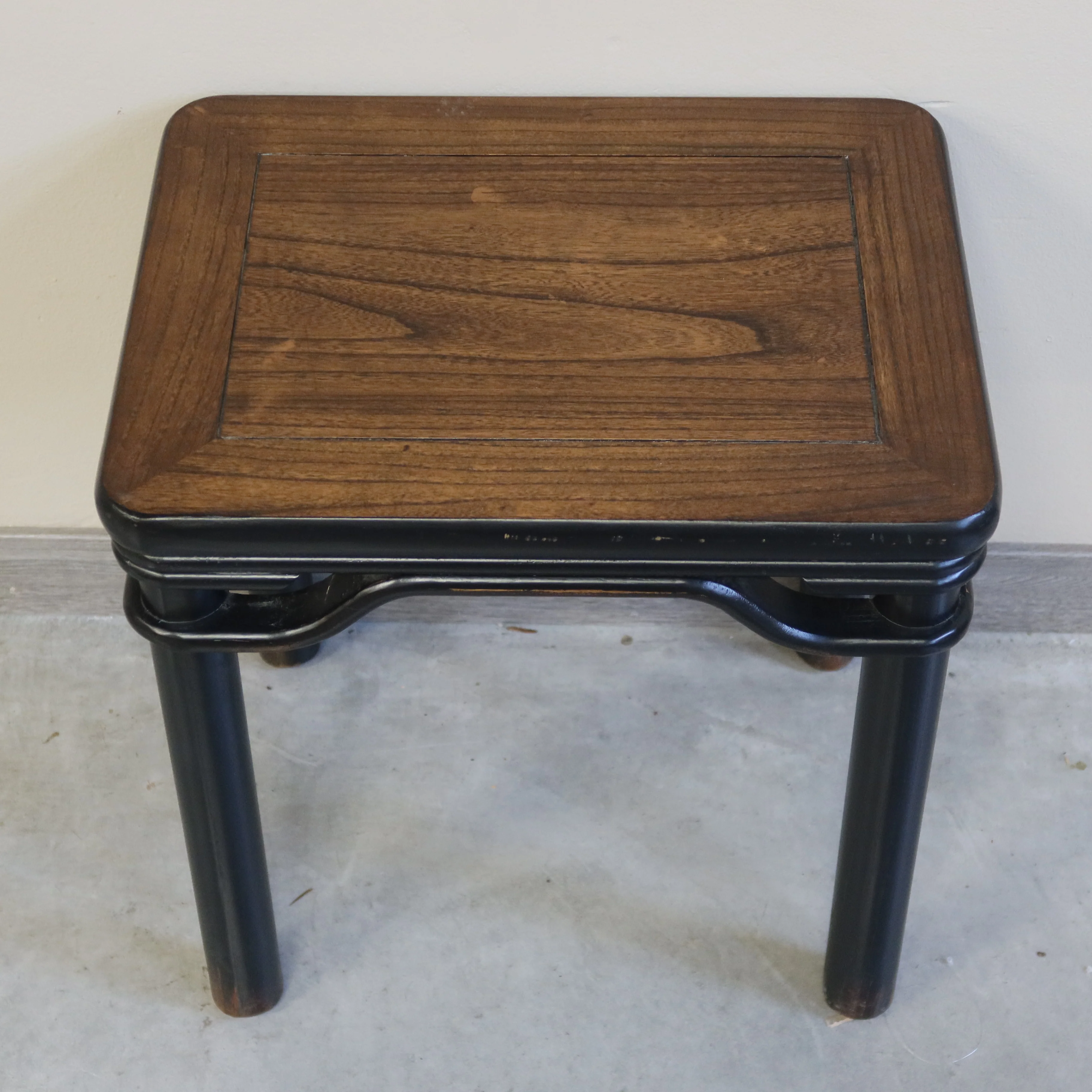 SGABELLO RETTANGOLARE OLMO CINESE - Image 4