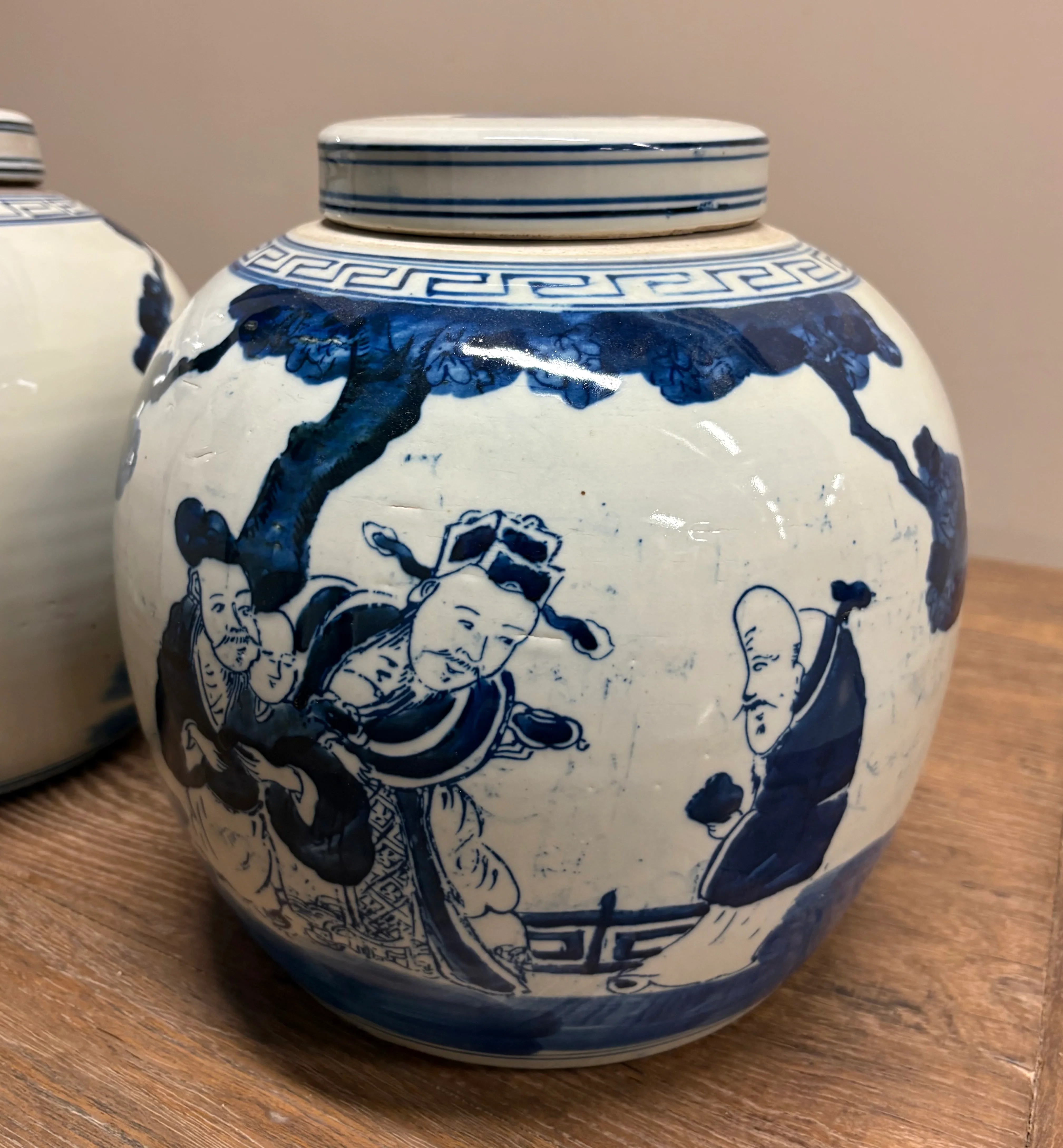 VASO STONDATO DECORATO CON COPERCHIO - Image 7